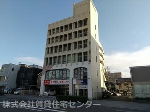 山名ビルの物件外観写真